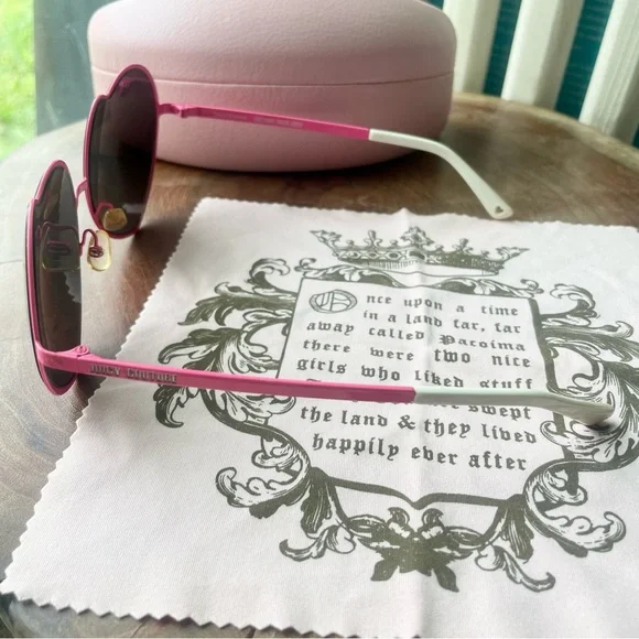 Juicy Couture Hot Pink Lolita Heart Shaped Sunglasses with Case RARE/HTF - Picture 9 of 12
